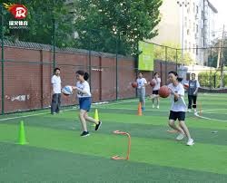 高诗岩再撒盐！25分7板11助4断＂